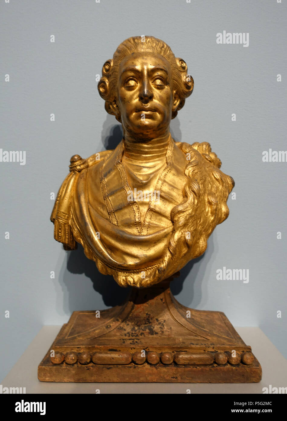 N/A. Anglais : Exposition dans le Germanisches Nationalmuseum, Nuremberg, Allemagne. 23 octobre 2016, 11:16:18. Daderot 503 électeur Maximilien III Joseph de Bavière, par Anton Roman Boos, Munich, c. 1777, plomb doré, socle en bois - Germanisches Nationalmuseum, Nuremberg - Allemagne - DSC03817 Banque D'Images