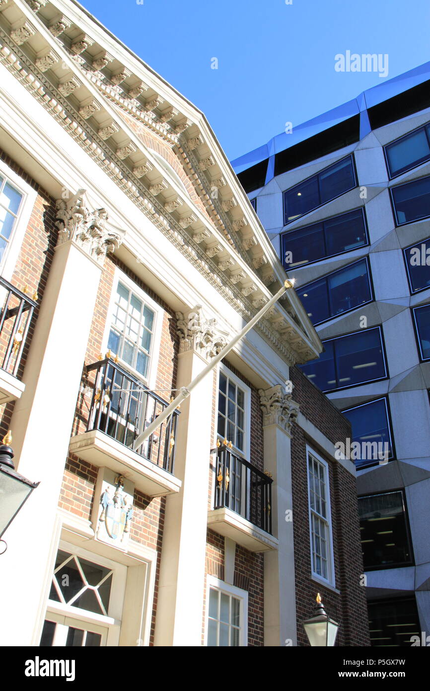 Girdlers' Hall : la Worshipful Company of Girdlers est l'une des sociétés la livrée dans la ville de Londres, Angleterre, Royaume-Uni, PETER GRANT Banque D'Images