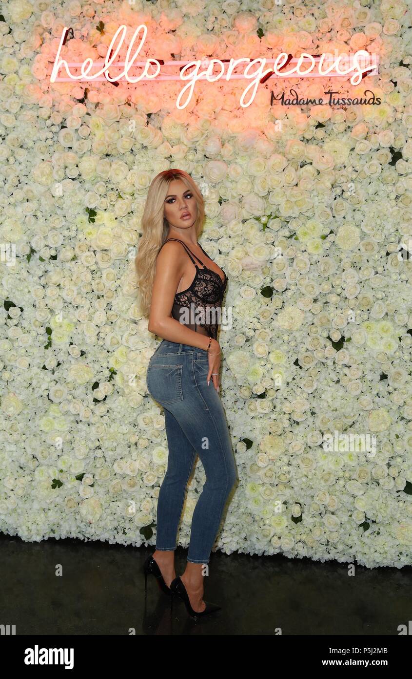 Las Vegas, NV, USA. 26 Juin, 2018. Khloe Kardashian Figure en présence de Khloe Kardashian Cire Figure fait ses débuts chez Madame Tussauds, Madame Tussauds, Las Vegas, NV le 26 juin 2018. Credit : MORA/Everett Collection/Alamy Live News Banque D'Images