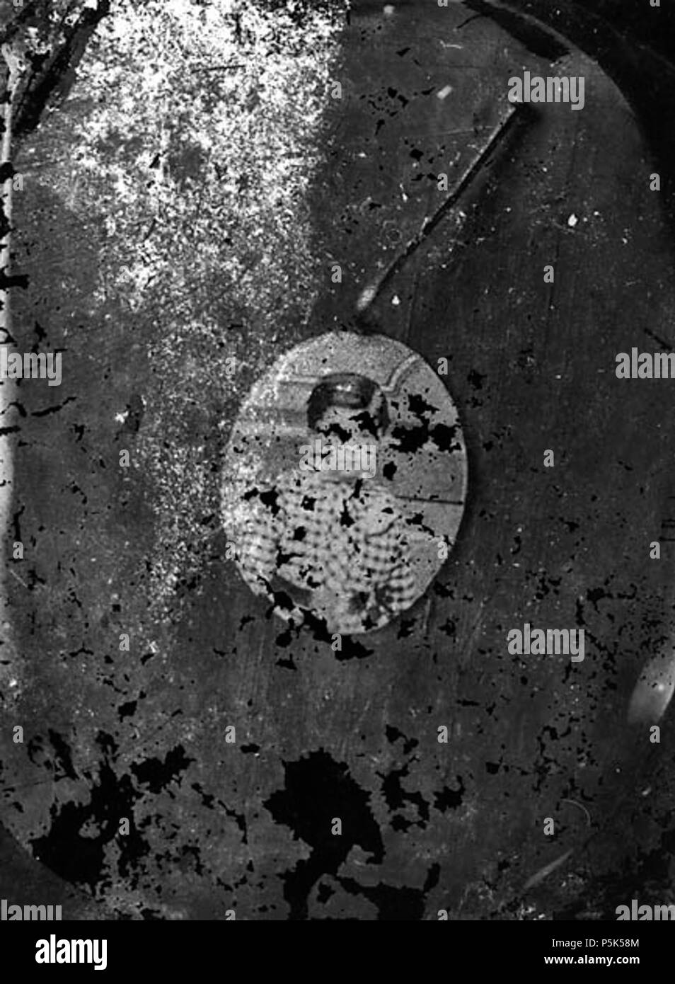 [Un enfant] [GRAPHIC].. 1 : négatif, verre au collodion humide, n&b ; 11 x 8,5 cm. vers 1875. Thomas, John, un enfant 42 ANL3364996 Banque D'Images