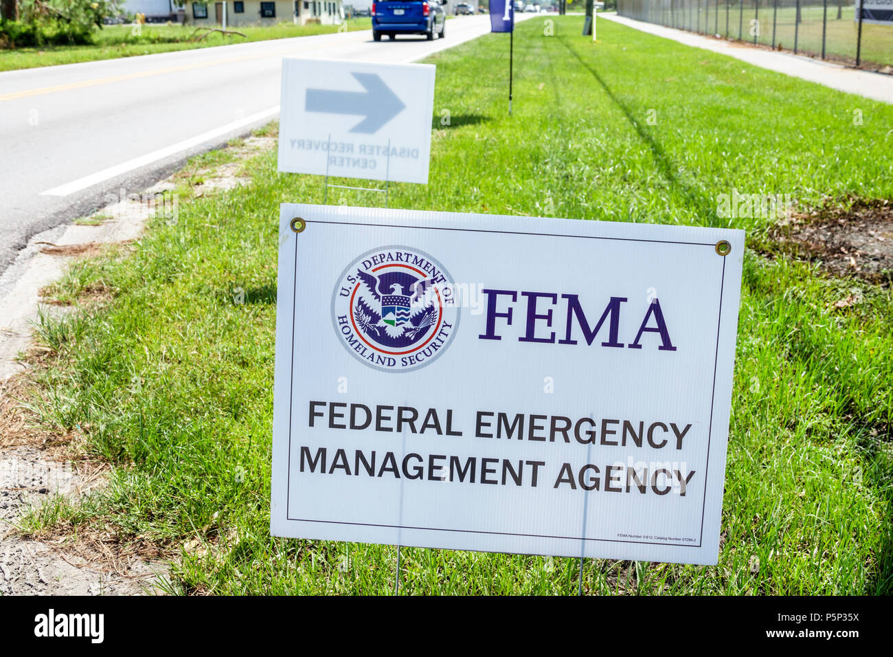 Immokalee Florida,Centre de reprise d'activité de l'État FEMA,secours en cas de tempête,signalisation routière,FL170925213 Banque D'Images