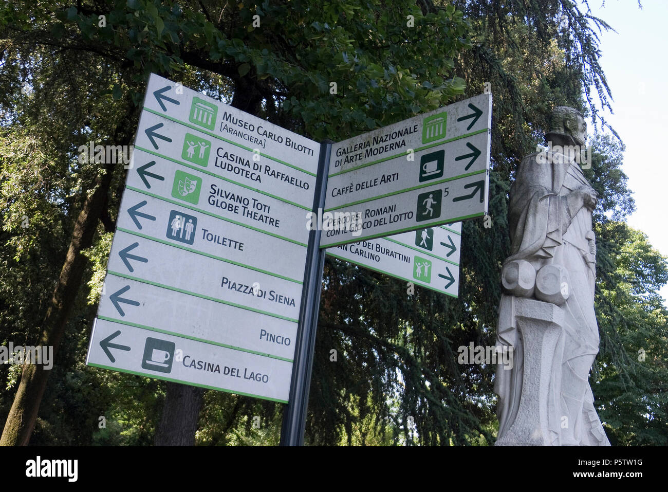 Panneaux De Signalisation Touristique Banque De Photographies Et D Panneaux De Signalisation Touristique Banque De Photographies Et D