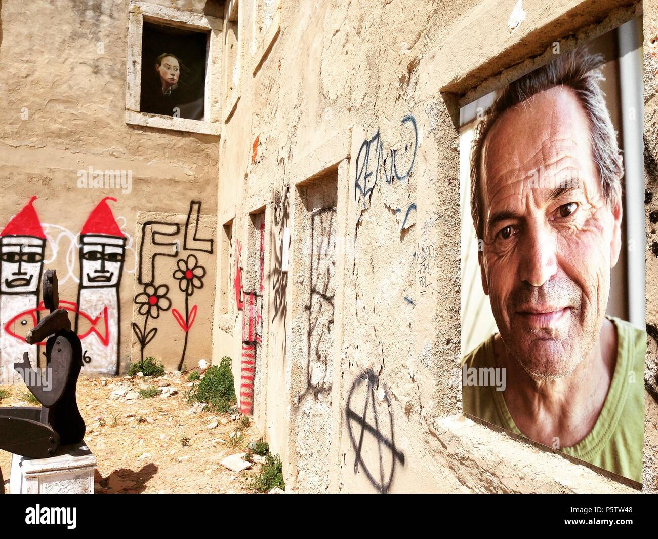 L'art de la rue, chanteur italien Vasco Rossi portrait sur un mur de Rome, 'usage éditorial seules restrictions' Photo © Anna Retico/Sintesi/Alamy Stock Photo Banque D'Images