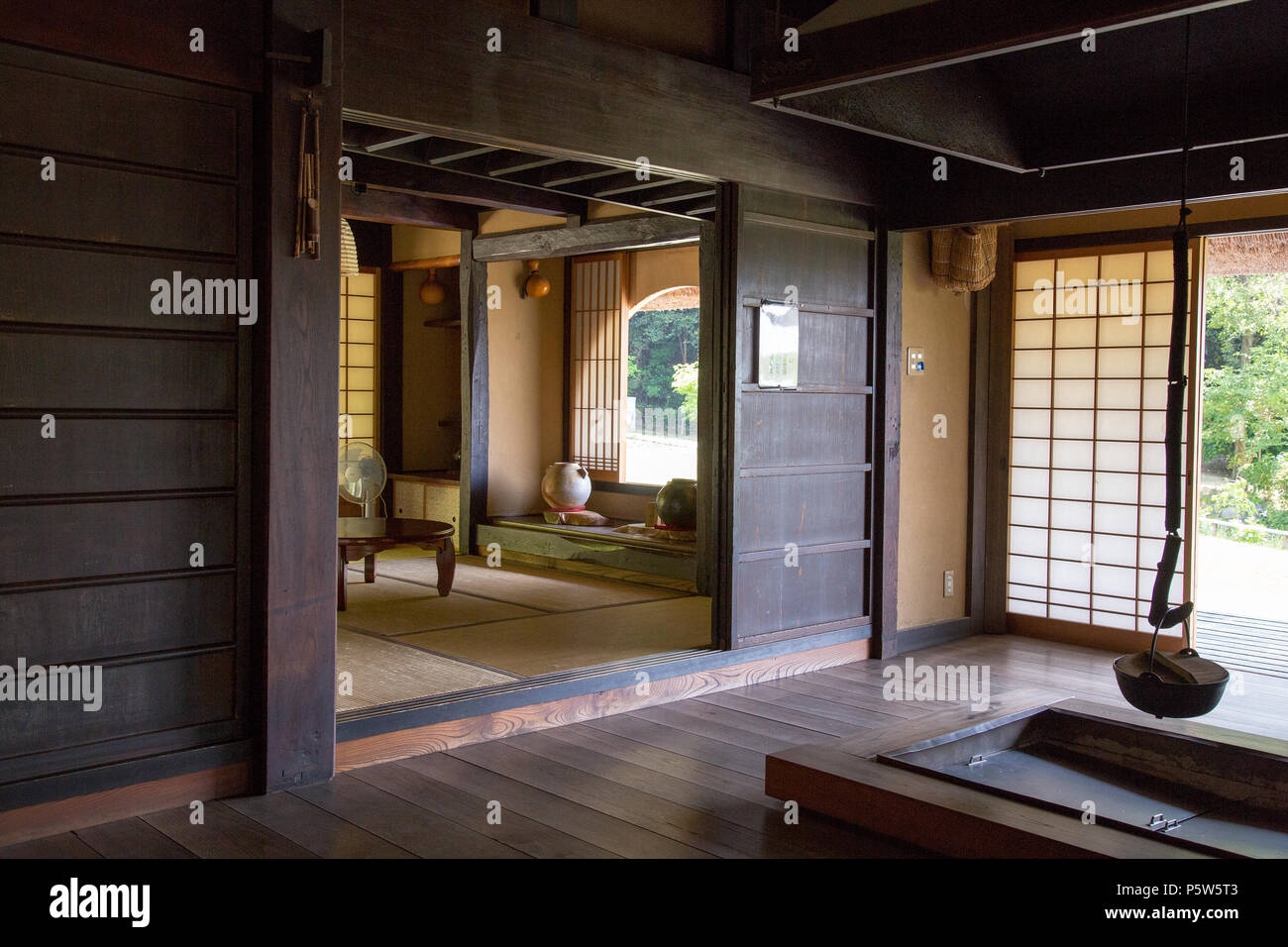 Une vieille maison de thé japonais. Banque D'Images