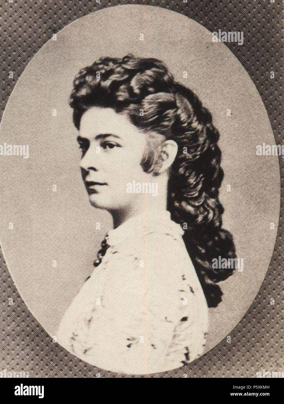 N/A. Anglais : coiffure élaborée de l'Impératrice Elisabeth d'Autriche, c.1862 . 7 septembre 2011. 509 inconnu de l'Impératrice Elisabeth d'Autriche, tous les jours hairstyle Banque D'Images