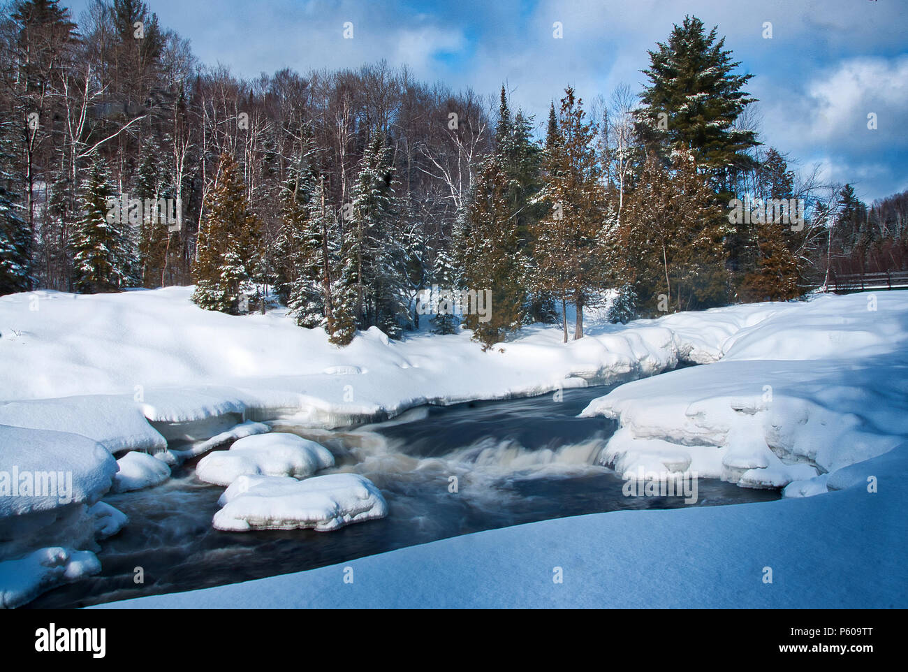 St-Adele, Canada, le 5 janvier 2017.l'eau douce en hiver. Credit:Mario Beauregard/Alamy Live News Banque D'Images