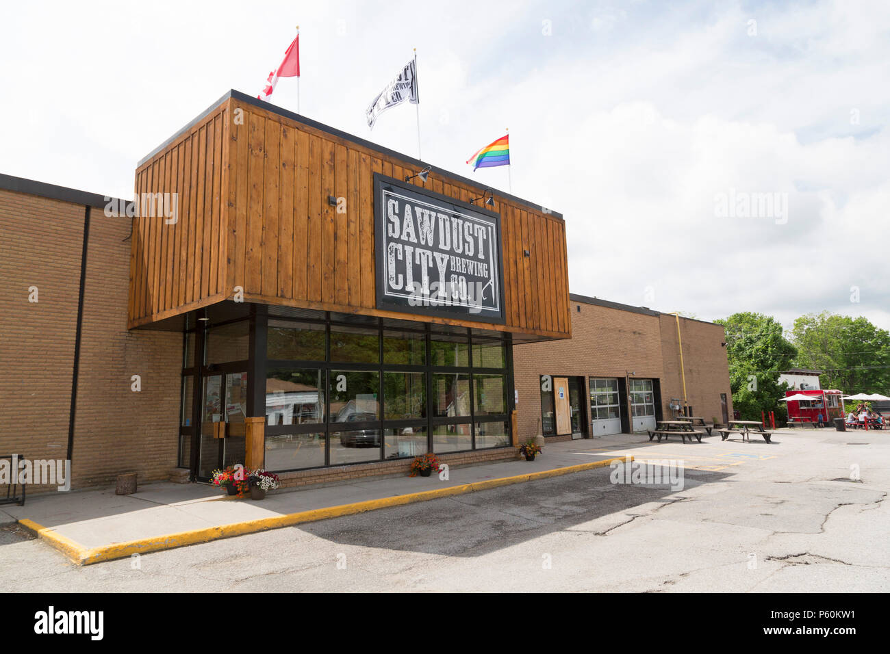 La façade de la Sciure City Brewing Co. à Gravenhurst, en Ontario, Canada. La brasserie artisanale produit une gamme de bières. Banque D'Images