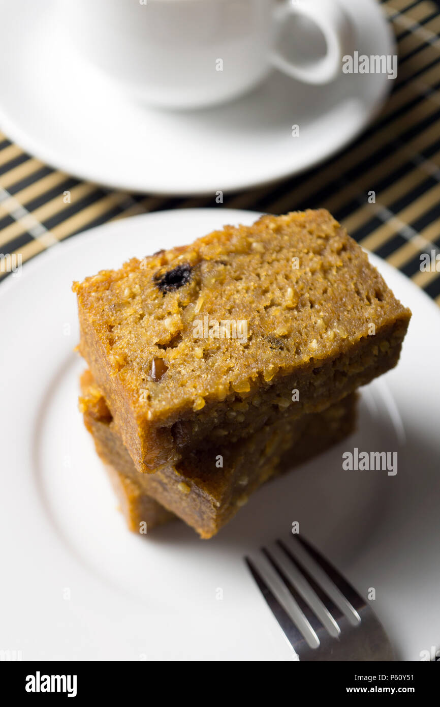Gâteau à la vapeur de sésame noix de pin Banque D'Images