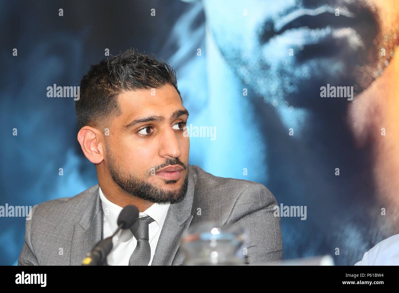 Amir Khan, champion britannique portrait boxeur lors d'une conférence de presse 2018 Banque D'Images