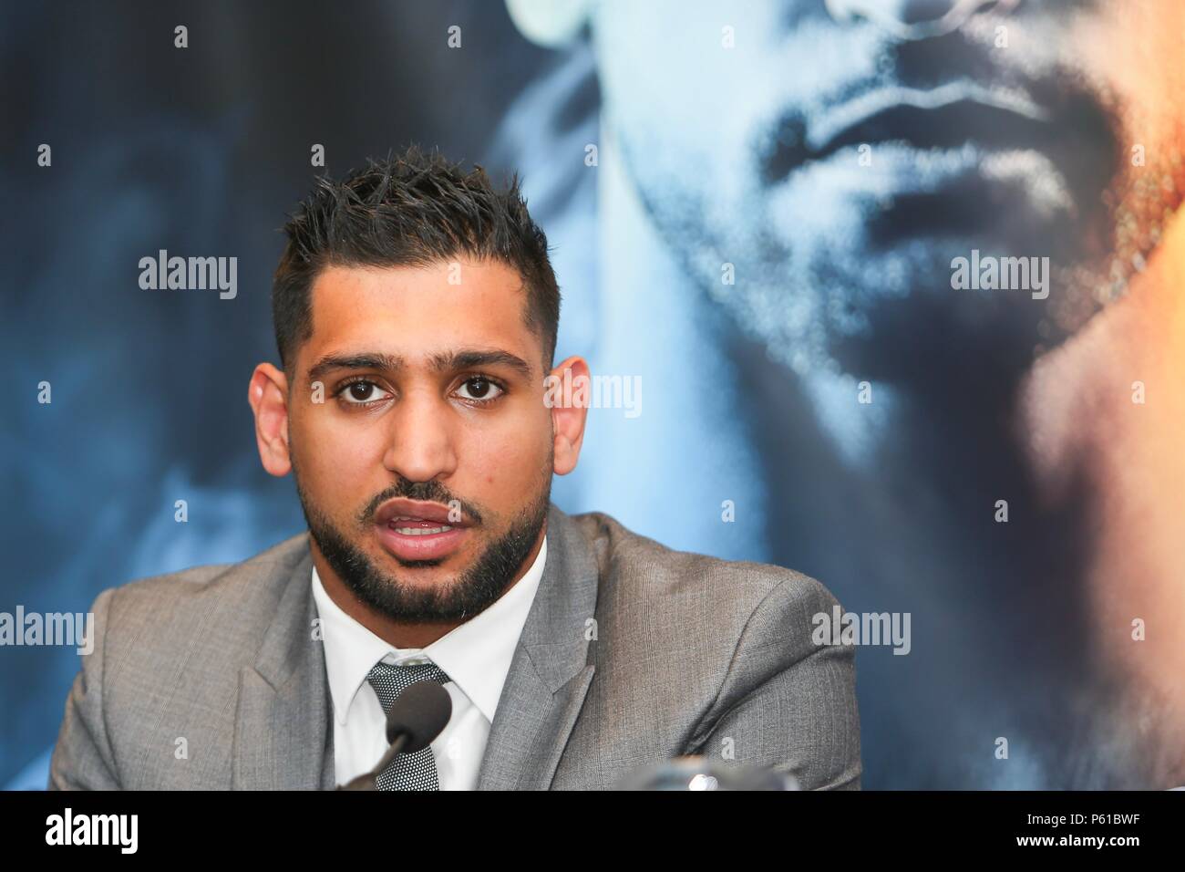 Amir Khan, champion britannique portrait boxeur lors d'une conférence de presse 2018 Banque D'Images