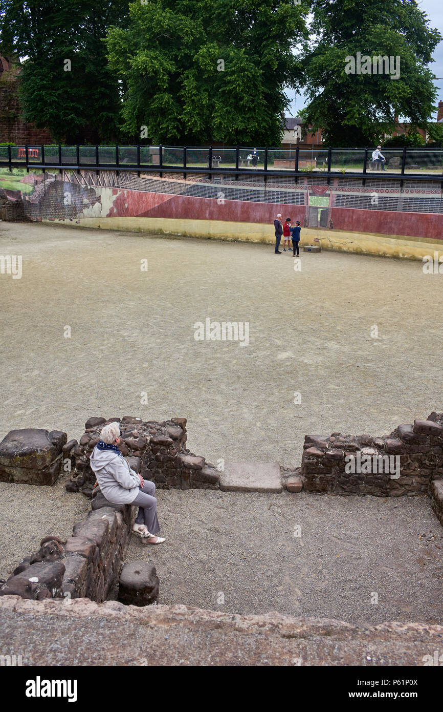 Les vestiges de l'amphithéâtre romain de Chester Banque D'Images