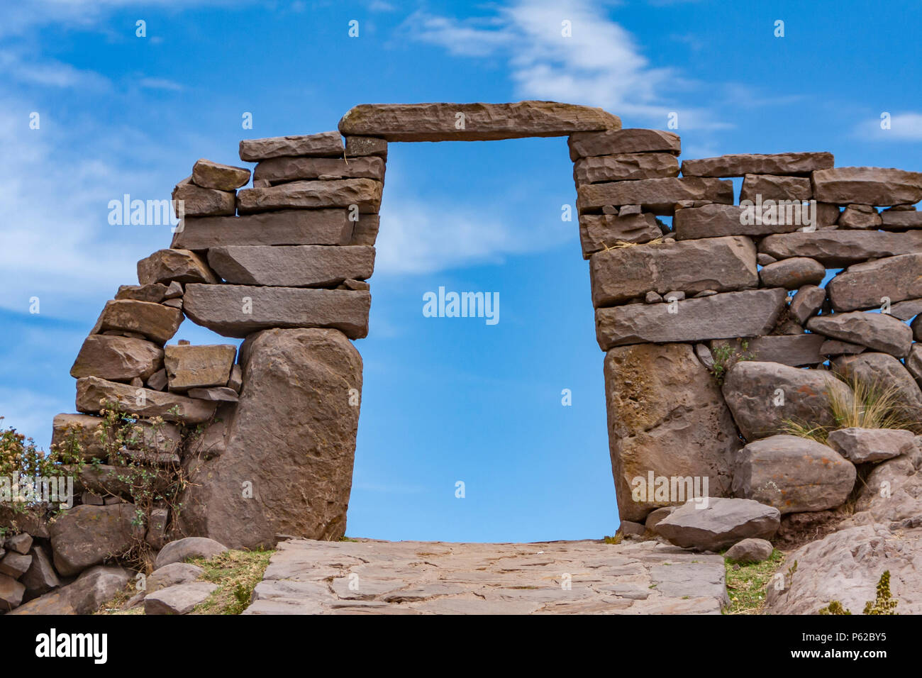 L'île de Taquile est une île sur le côté péruvien du Lac Titicaca 45 km au large de la ville de Puno. Banque D'Images