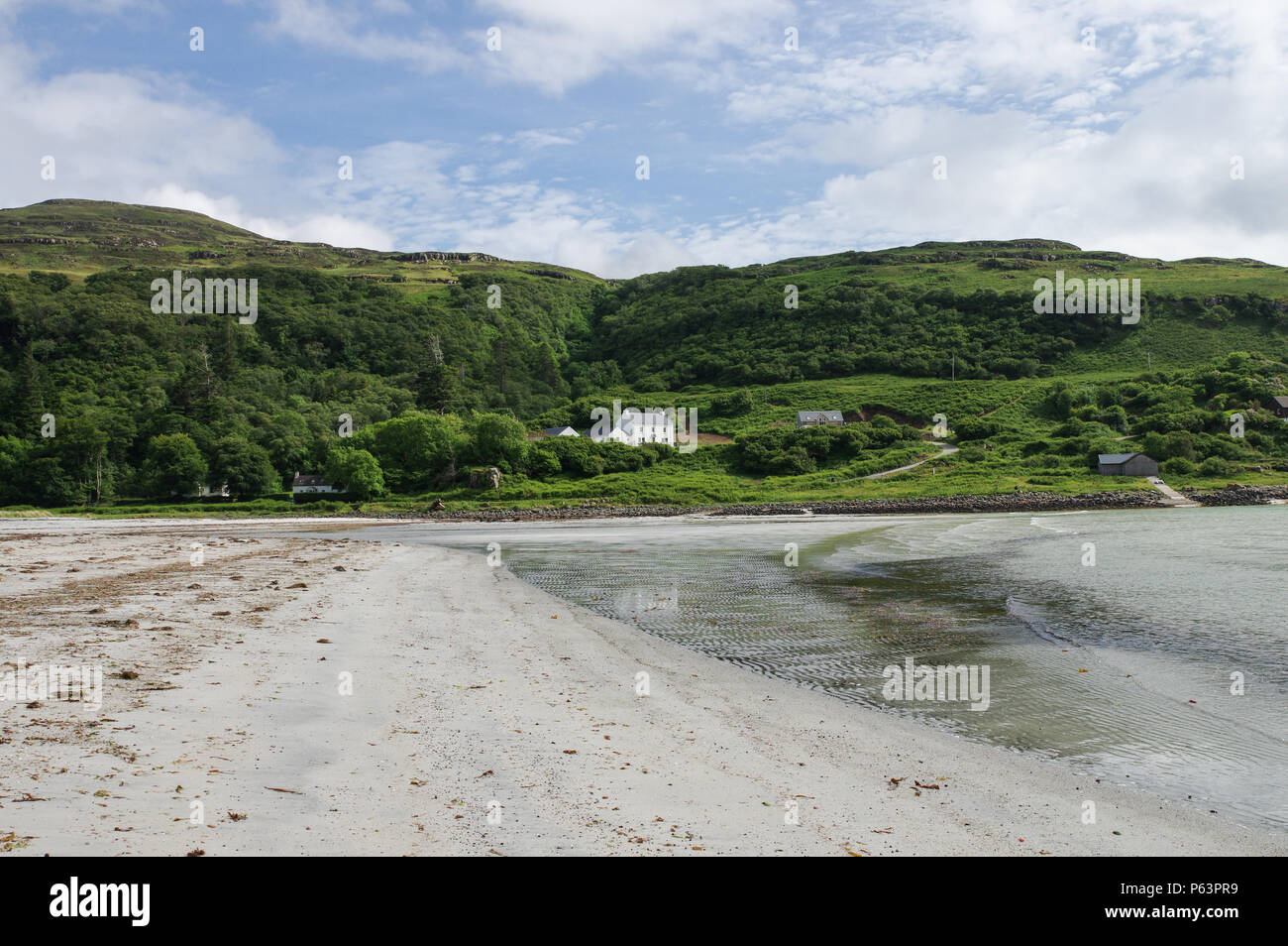 Belle plage de sable blanc de Calgary sur l'île de Mull en Ecosse, Inner Hebrides Banque D'Images
