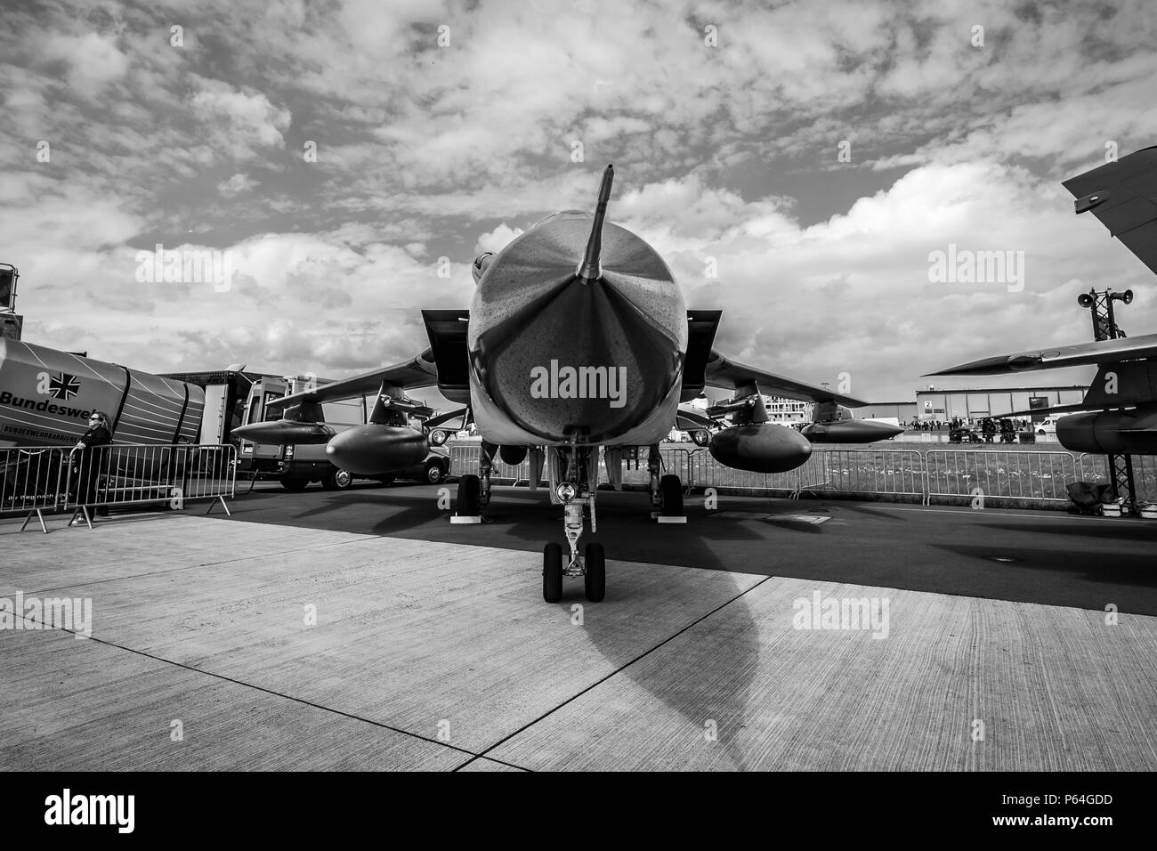 BERLIN, ALLEMAGNE - 25 avril 2018 : des avions d'attaque, l'interarmisation Panavia Tornado ECR. La Force aérienne allemande. ILA Berlin Air Show Exhibition 2018 Banque D'Images