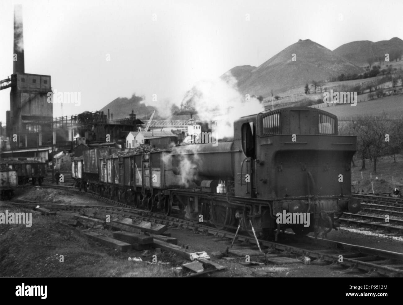 Un ancien Great Western Railway 57xx class 0-6-0PT au travail sur le terrain houiller de Nouvelle-Galles du Sud. Banque D'Images