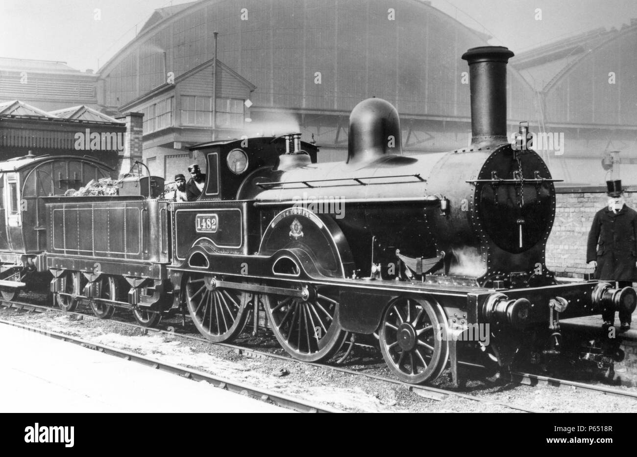 Un LNWR Ramsbottom/Webb Newton Class 2-4-0 No.1482 Herschell c1870 Banque D'Images