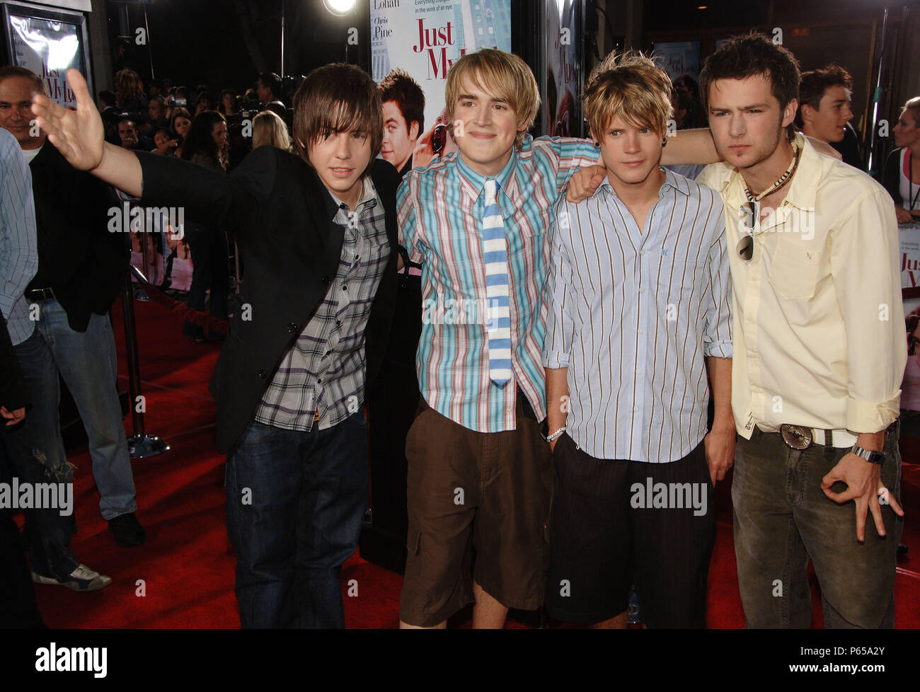 McFly arrivant à la juste ma chance Premiere au National Theatre de Los Angeles. Le 9 mai 2006. McFly - jpgMcFly .049 049 cas à Hollywood Life - Californie, Red Carpet Event, USA, Cinéma, Célébrités, photographie, Bestof, Arts, Culture et divertissement, Célébrités, Mode Topix Meilleur de Hollywood, la vie, événement dans la vie d'Hollywood, Californie - Tapis rouge et en backstage, Arts, Culture et divertissement, photographie, enquête tsuni@Gamma-USA.com , célébrités Musique, musicien, le groupe de musique, de 2000 à 2009 Banque D'Images