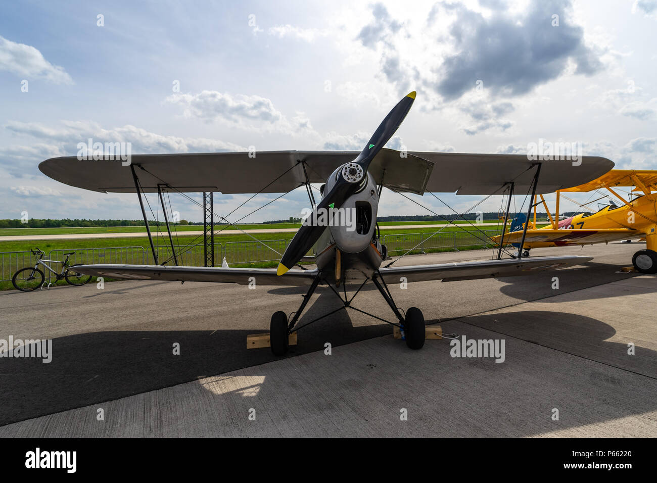 BERLIN - 27 avril 2018 : deux places belge formateur / tourer Stampe-Vertongen biplan SV.4. Exposition salon ILA à 2018. Banque D'Images