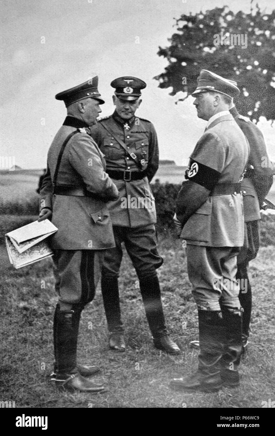 Werner Eduard Fritz von Blomberg ministre allemand de la guerre avec Adolf Hitler de manoeuvres 1938 Banque D'Images