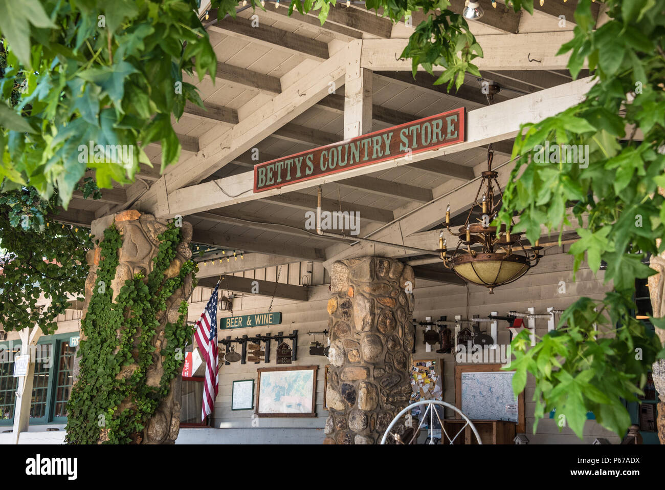 Betty's Country Store à Helen, la Géorgie. (USA) Banque D'Images
