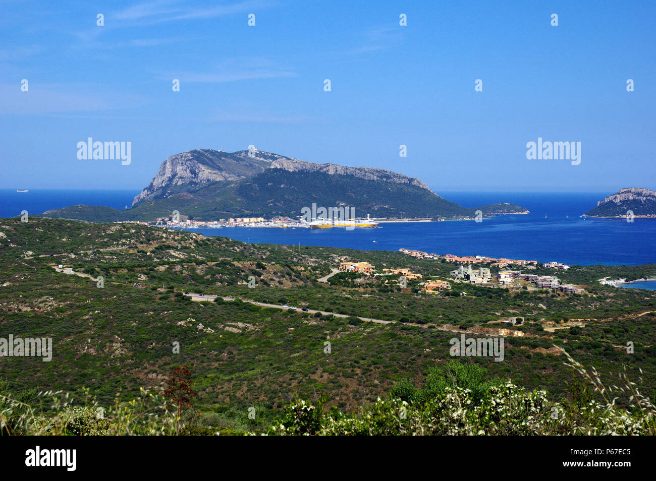Golfo Aranci, SARDAIGNE. Vue panoramique Banque D'Images