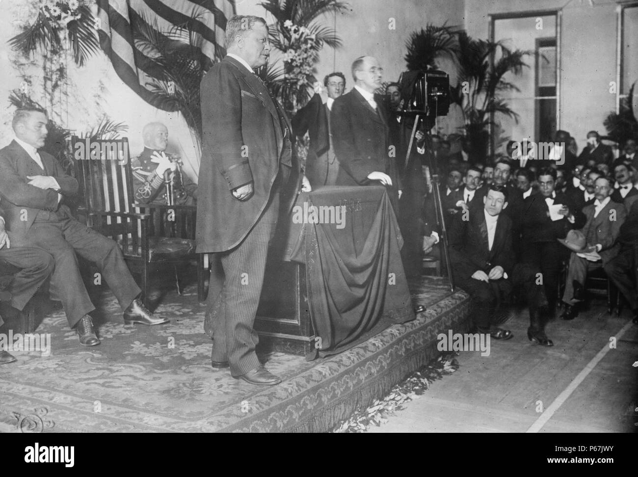 Le président Theodore Roosevelt à l'Y.M.C.A. à Rio de Janeiro, Brésil Roosevelt-Rondon avant l'expédition scientifique à l'Amazone qui a commencé en 1913. Banque D'Images