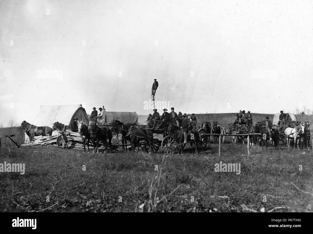 Photographie de l'Armée américaine au corps de construction de la ligne télégraphique Brandy Station. Datée 1864 Banque D'Images