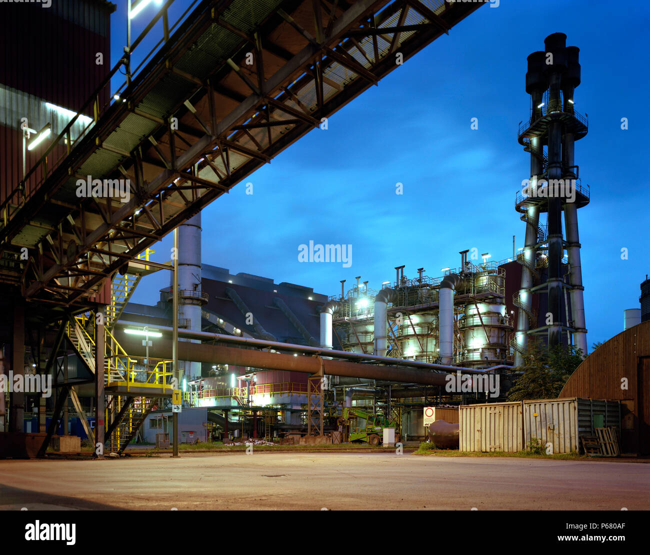 Usine sidérurgique Voest Alpine. Voestalpine AG est une société internationale basée en acier à Linz, Autriche. La société est active dans l'acier, l'automobile, liaisons ferroviaires Banque D'Images