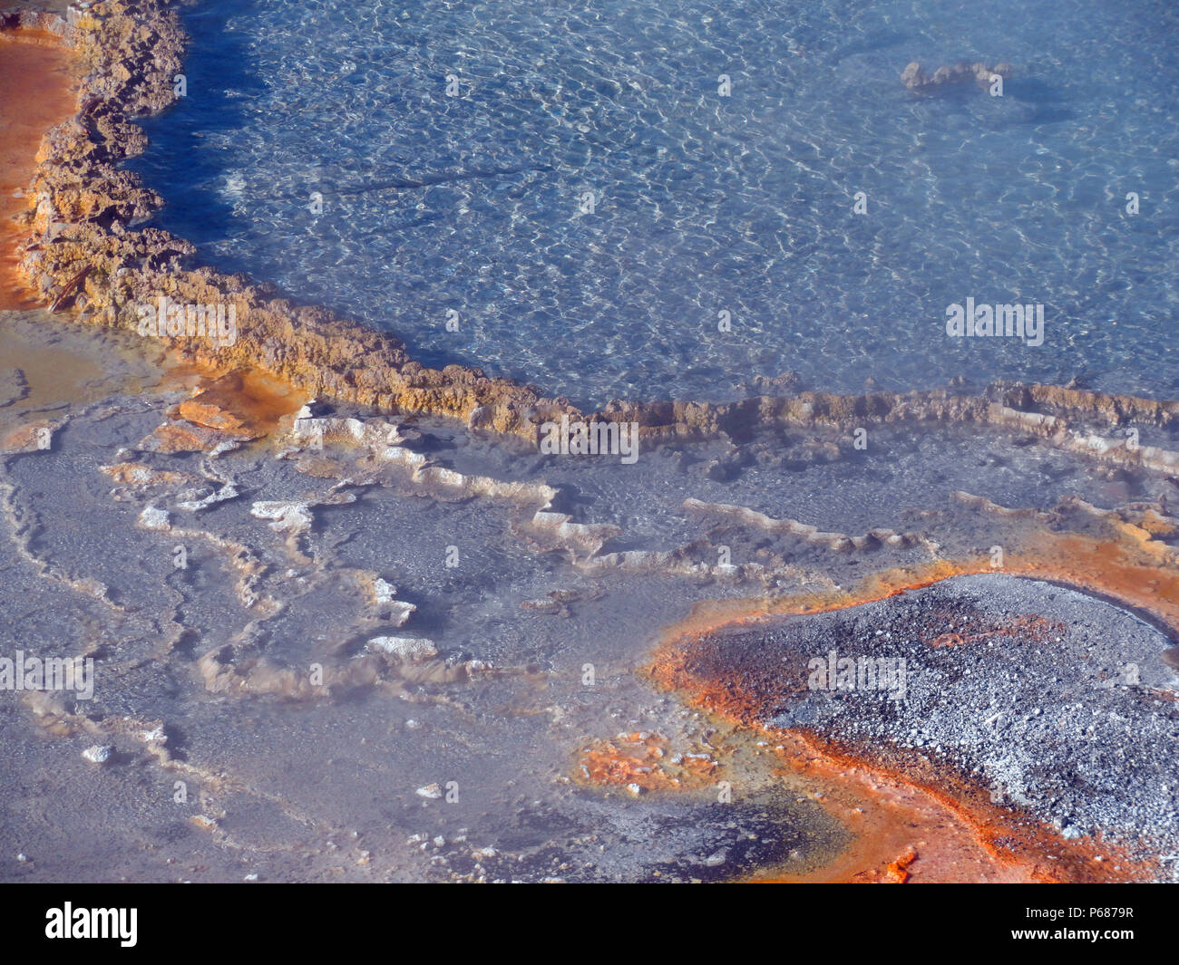 Le printemps Firehole Firehole Lake Drive dans le Parc National de Yellowstone dans le Wyoming United States Banque D'Images