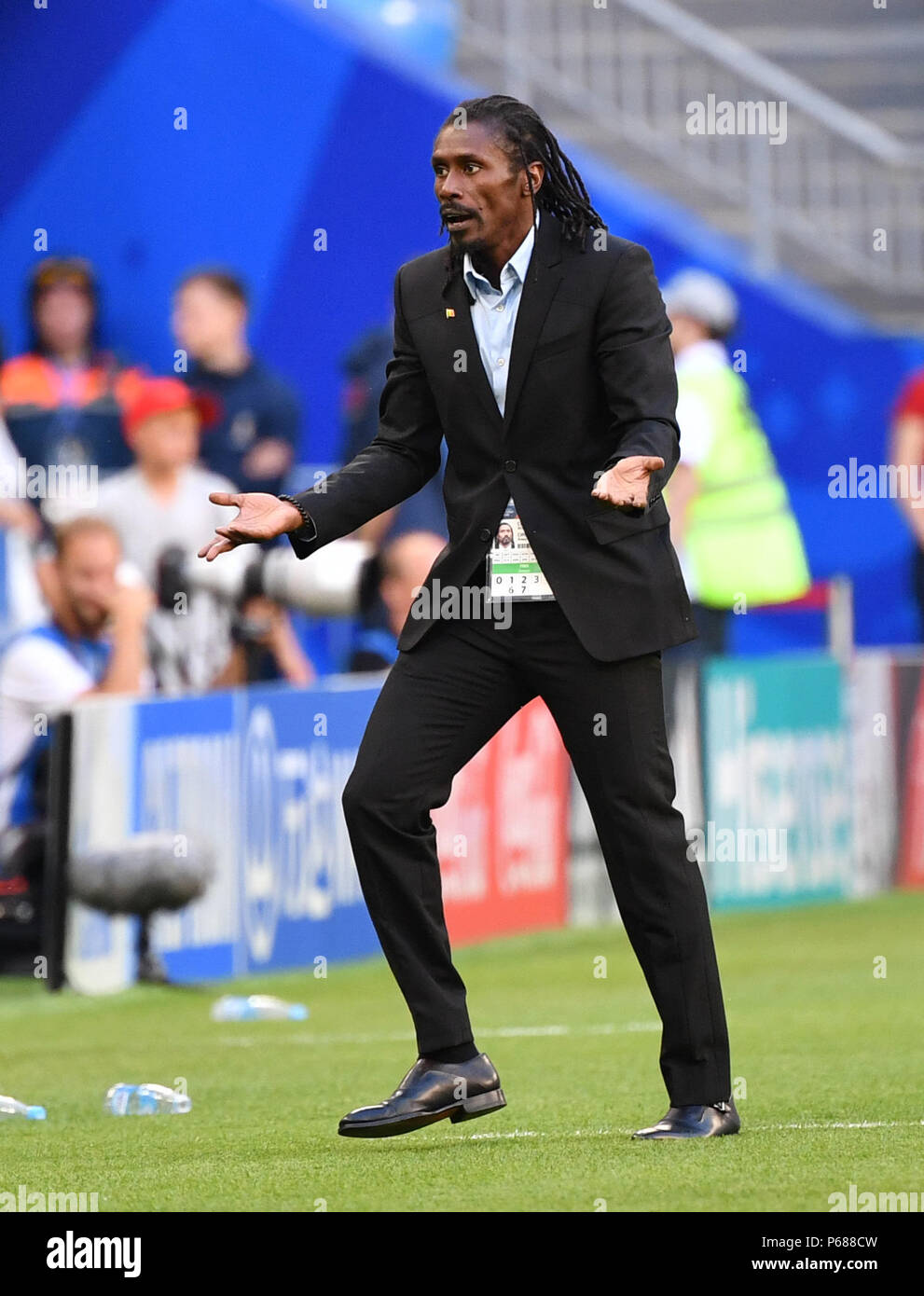 Samara, Russie. 28 Juin, 2018. L'entraîneur-chef Aliou Cisse du Sénégal réagit au cours de la Coupe du Monde 2018 Groupe H match entre la Colombie et le Sénégal à Samara, Russie, le 28 juin 2018. Credit : Liu Dawei/Xinhua/Alamy Live News Banque D'Images