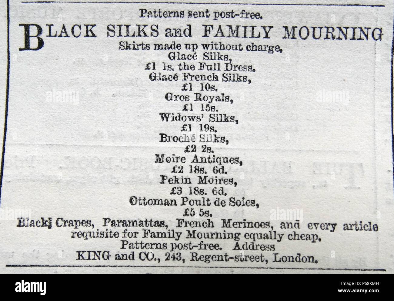 Publicité pour les vêtements de deuil. Envoyé gratuitement des modèles post-. Les soies noires et à la famille en deuil. Des jupes longues jusqu'à titre gracieux. Tous les articles requis pour le deuil de la famille tout aussi bon marché. Banque D'Images