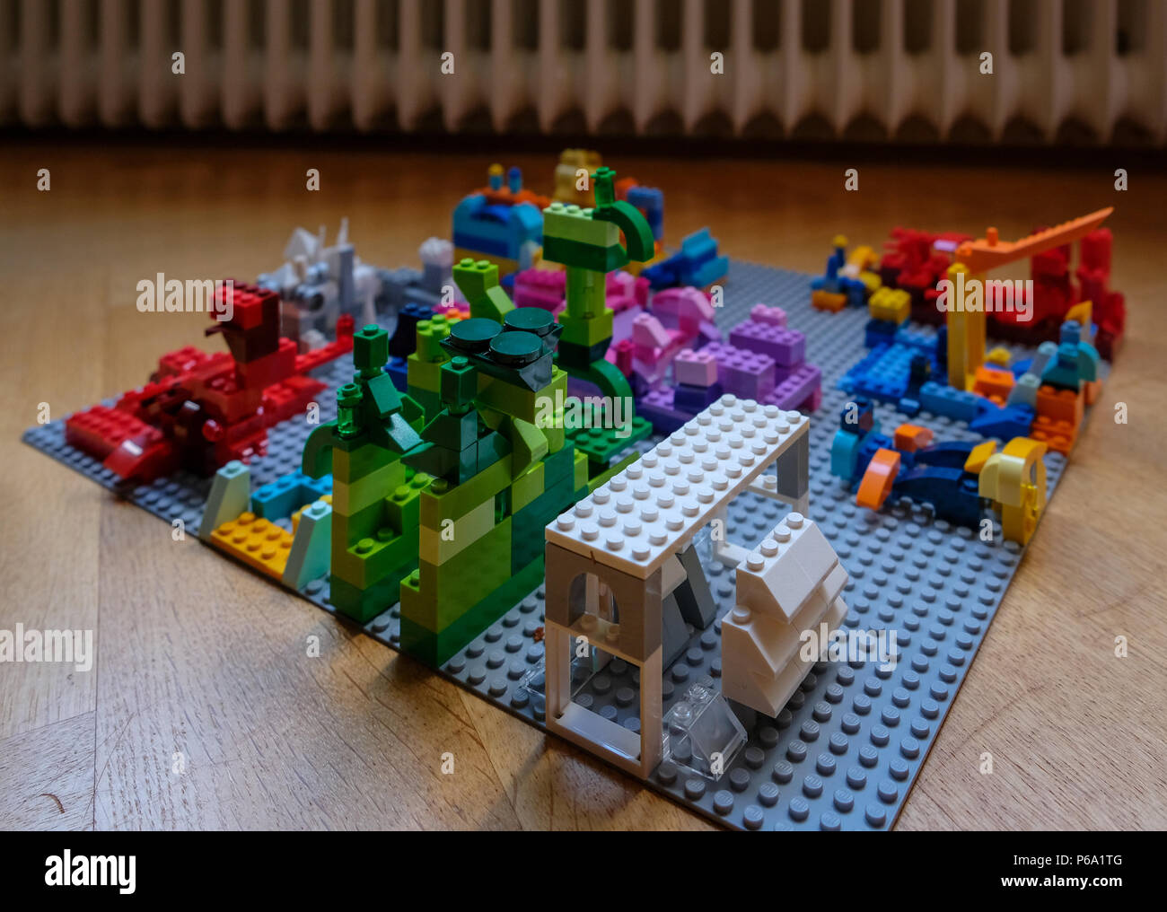 Ville lego construire avec des blocs de lego à Amsterdam, Pays-Bas Photo  Stock - Alamy