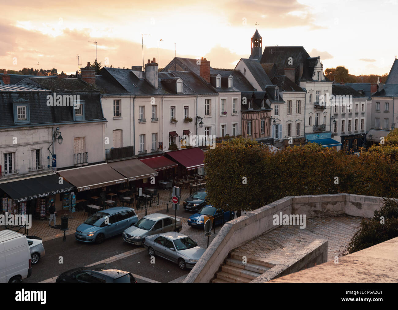 Amboise, France - le 6 novembre 2016 : paysage urbain de petite ville française située dans le département de Seine-et-Marne la Vallée de la Loire. Livin traditionnel vieux Banque D'Images