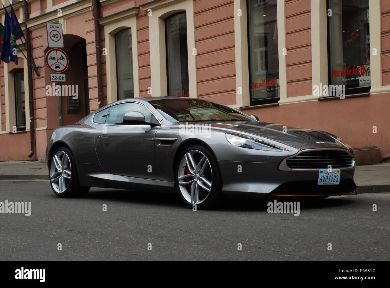 Aston Martin DBS Banque D'Images