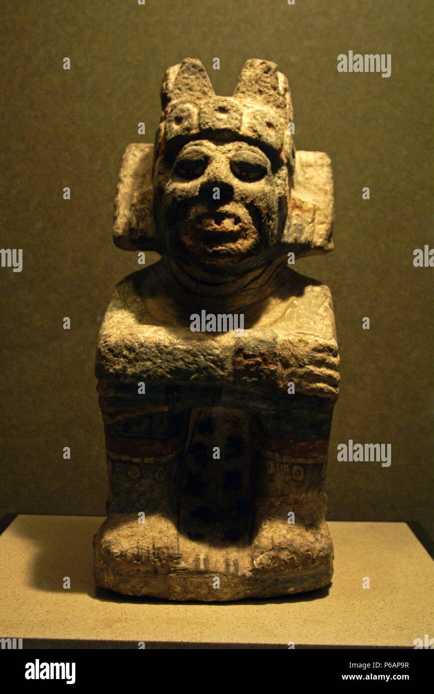 Deidad con elementos de Fuego y agua . Museo Nacional de Antropologia. Estado de Mexico D.F. Le Mexique. Banque D'Images