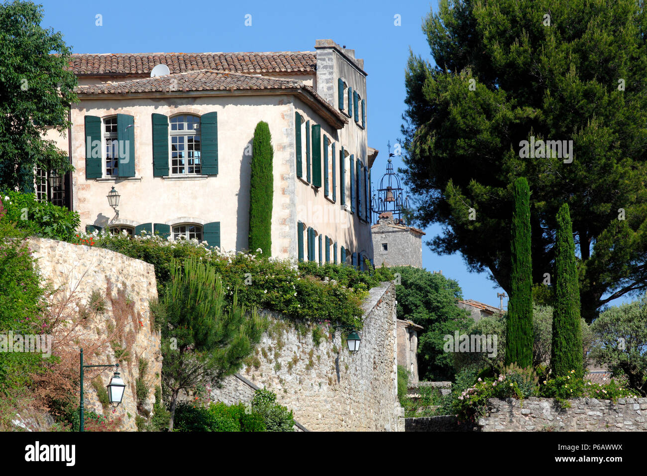 France, Provence Alpes Cote d'Azur, département de Vaucluse (84), Parc Naturel du Luberon, Ménerbes (plus beau village de France) Maison Dora Maar (ami de Picasso) Banque D'Images