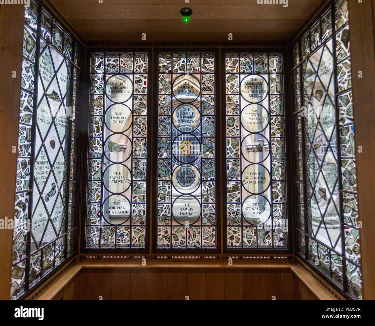 Les galeries du Jubilé de diamant de la Reine, un nouveau musée à l'abbaye de Westminster. Situé dans la cité médiévale, triforium cachés de la vue pour plus de 700 ans, les galeries racontent l'histoire de l'abbaye, 1 000 ans d'histoire. Le musée est accessible depuis la nouvelle tour de Weston, le premier ajout à l'abbaye depuis 1745, conçu par Ptolémée, Doyen de l'abbaye au 19ème arpenteur du tissu. Avec : Atmosphère, voir Où : London, England, United Kingdom Quand : 29 mai 2018 Credit : Wheatley/WENN Banque D'Images