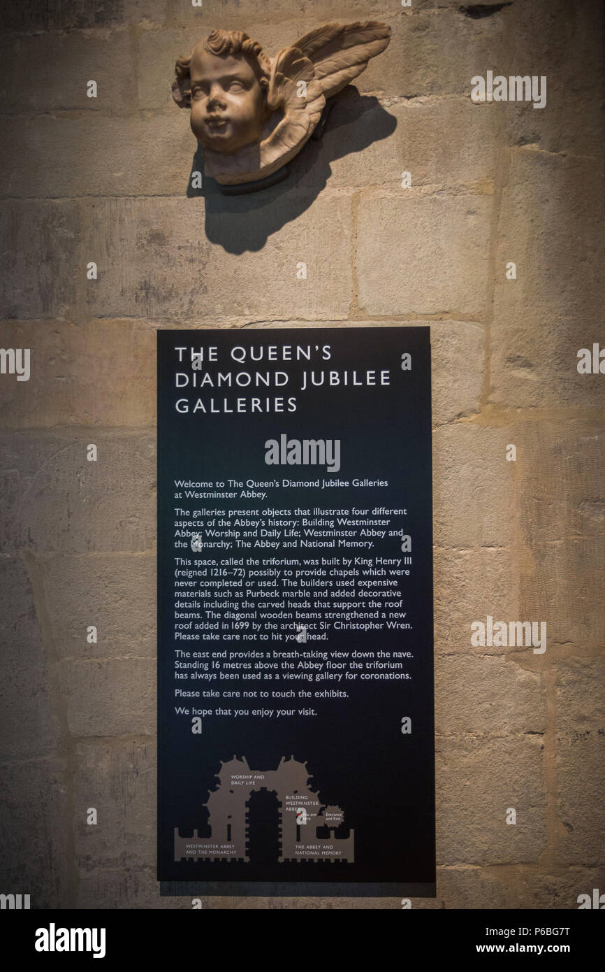 Les galeries du Jubilé de diamant de la Reine, un nouveau musée à l'abbaye de Westminster. Situé dans la cité médiévale, triforium cachés de la vue pour plus de 700 ans, les galeries racontent l'histoire de l'abbaye, 1 000 ans d'histoire. Le musée est accessible depuis la nouvelle tour de Weston, le premier ajout à l'abbaye depuis 1745, conçu par Ptolémée, Doyen de l'abbaye au 19ème arpenteur du tissu. Avec : Atmosphère, voir Où : London, England, United Kingdom Quand : 29 mai 2018 Credit : Wheatley/WENN Banque D'Images