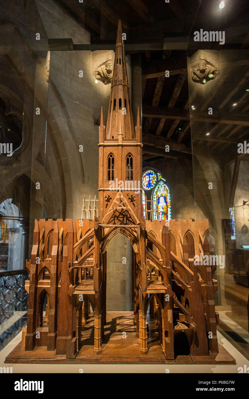 Les galeries du Jubilé de diamant de la Reine, un nouveau musée à l'abbaye de Westminster. Situé dans la cité médiévale, triforium cachés de la vue pour plus de 700 ans, les galeries racontent l'histoire de l'abbaye, 1 000 ans d'histoire. Le musée est accessible depuis la nouvelle tour de Weston, le premier ajout à l'abbaye depuis 1745, conçu par Ptolémée, Doyen de l'abbaye au 19ème arpenteur du tissu. Avec : Atmosphère, voir Où : London, England, United Kingdom Quand : 29 mai 2018 Credit : Wheatley/WENN Banque D'Images