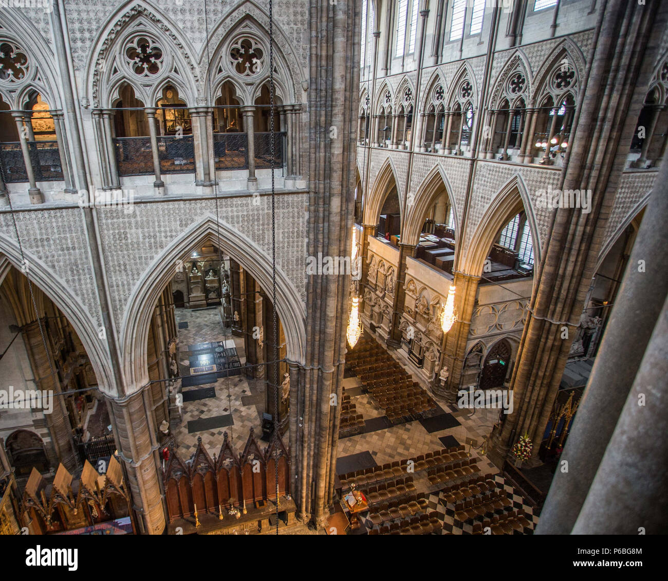 Les galeries du Jubilé de diamant de la Reine, un nouveau musée à l'abbaye de Westminster. Situé dans la cité médiévale, triforium cachés de la vue pour plus de 700 ans, les galeries racontent l'histoire de l'abbaye, 1 000 ans d'histoire. Le musée est accessible depuis la nouvelle tour de Weston, le premier ajout à l'abbaye depuis 1745, conçu par Ptolémée, Doyen de l'abbaye au 19ème arpenteur du tissu. Avec : Atmosphère, voir Où : London, England, United Kingdom Quand : 29 mai 2018 Credit : Wheatley/WENN Banque D'Images
