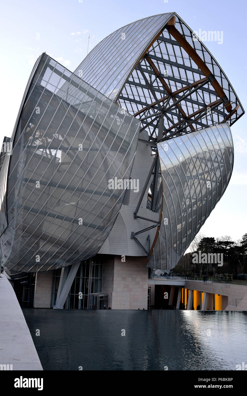 France, Paris, Boulogne, Ville De Paris, Bois De Boulogne, The Foundation  Louis Vuitton Building (frank Gehry Architect) Throw Pillow by Massimo  Borchi - Pixels