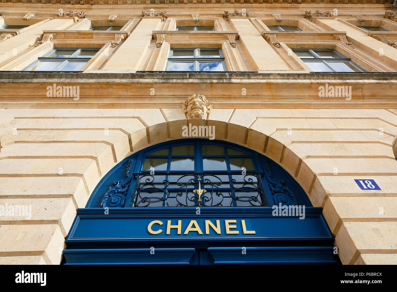 Paris. 1er arrondissement. La Place Vendôme. Avant de la maison Chanel  Photo Stock - Alamy
