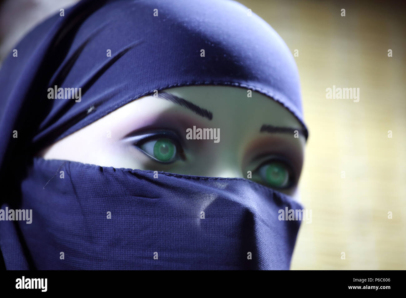 Arab Mannequin Banque De Photographies Et Dimages à Haute Résolution Alamy 