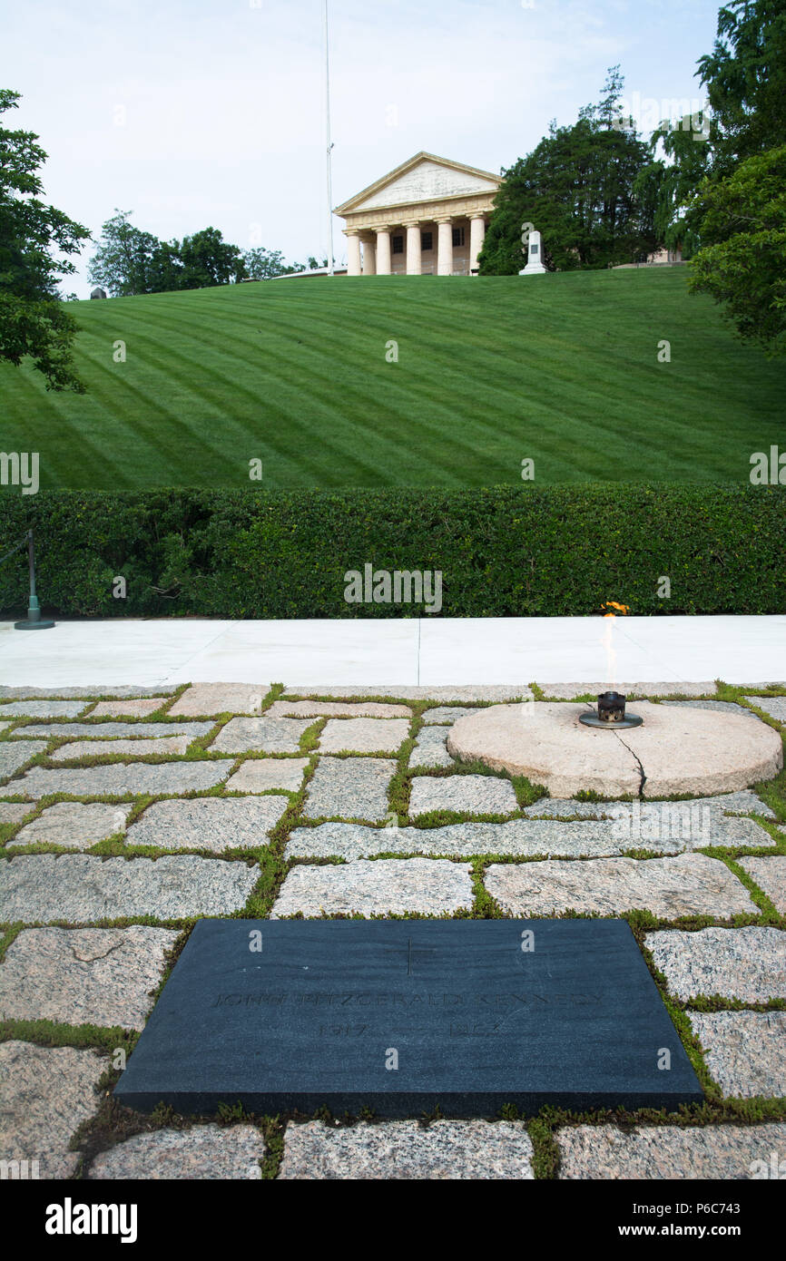 La tombe du Président John F. Kennedy, le Cimetière National d'Arlington, Arlington, Virginia, USA Banque D'Images