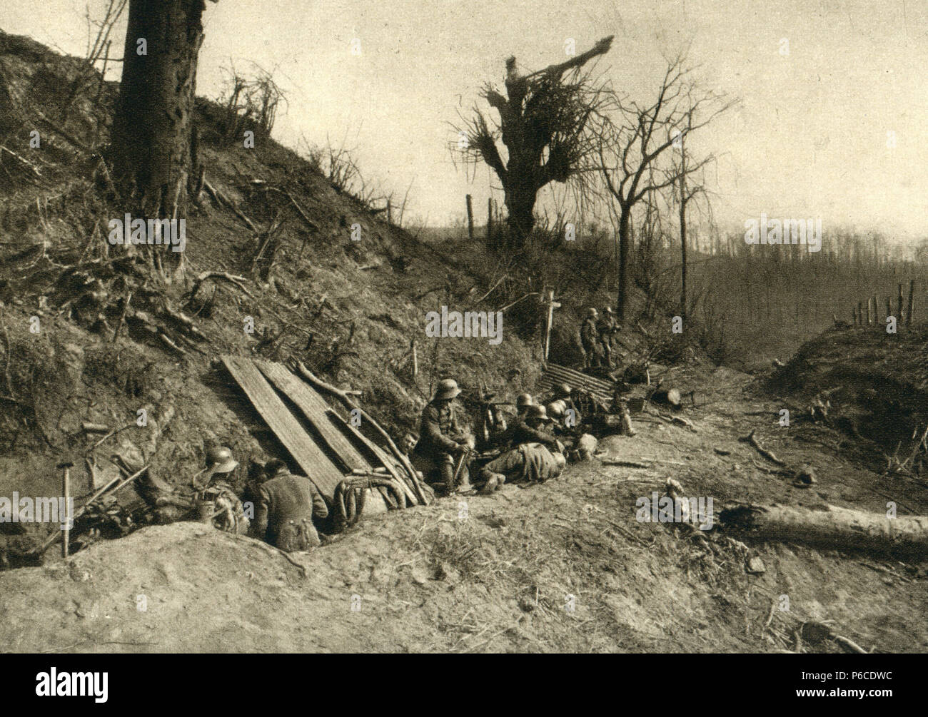 La première guerre mondiale, la guerre d'attrition, de l'infanterie, signal corps, ww1, la première guerre mondiale, la première guerre mondiale Banque D'Images