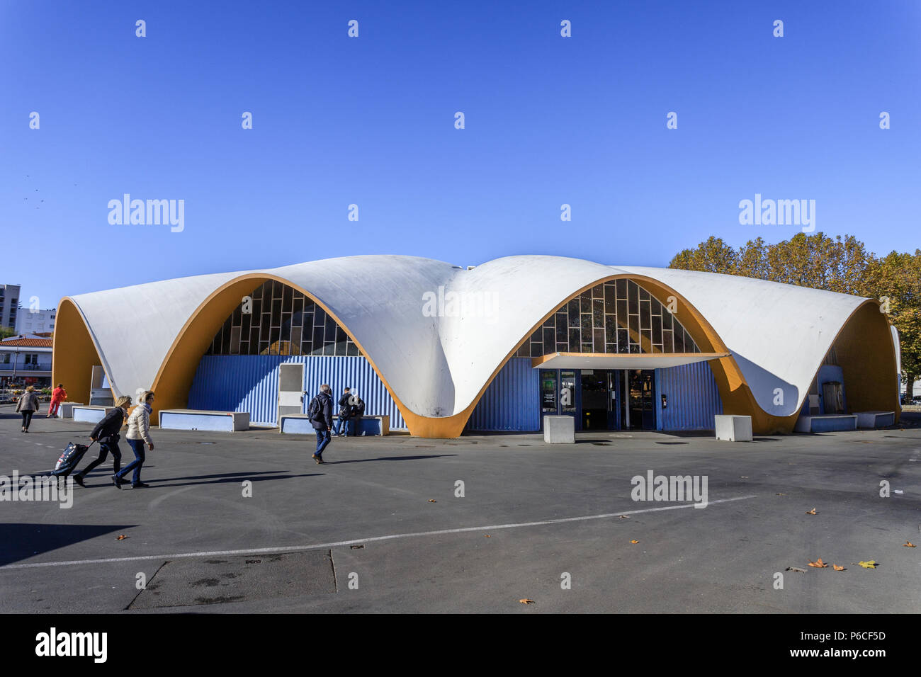 France, Charente Maritime, Saintonge, côte de Beauté, Royan, Mercado Central (Marché Central) // France, Charente-Maritime (17), la Saintonge, la Côte de être Banque D'Images