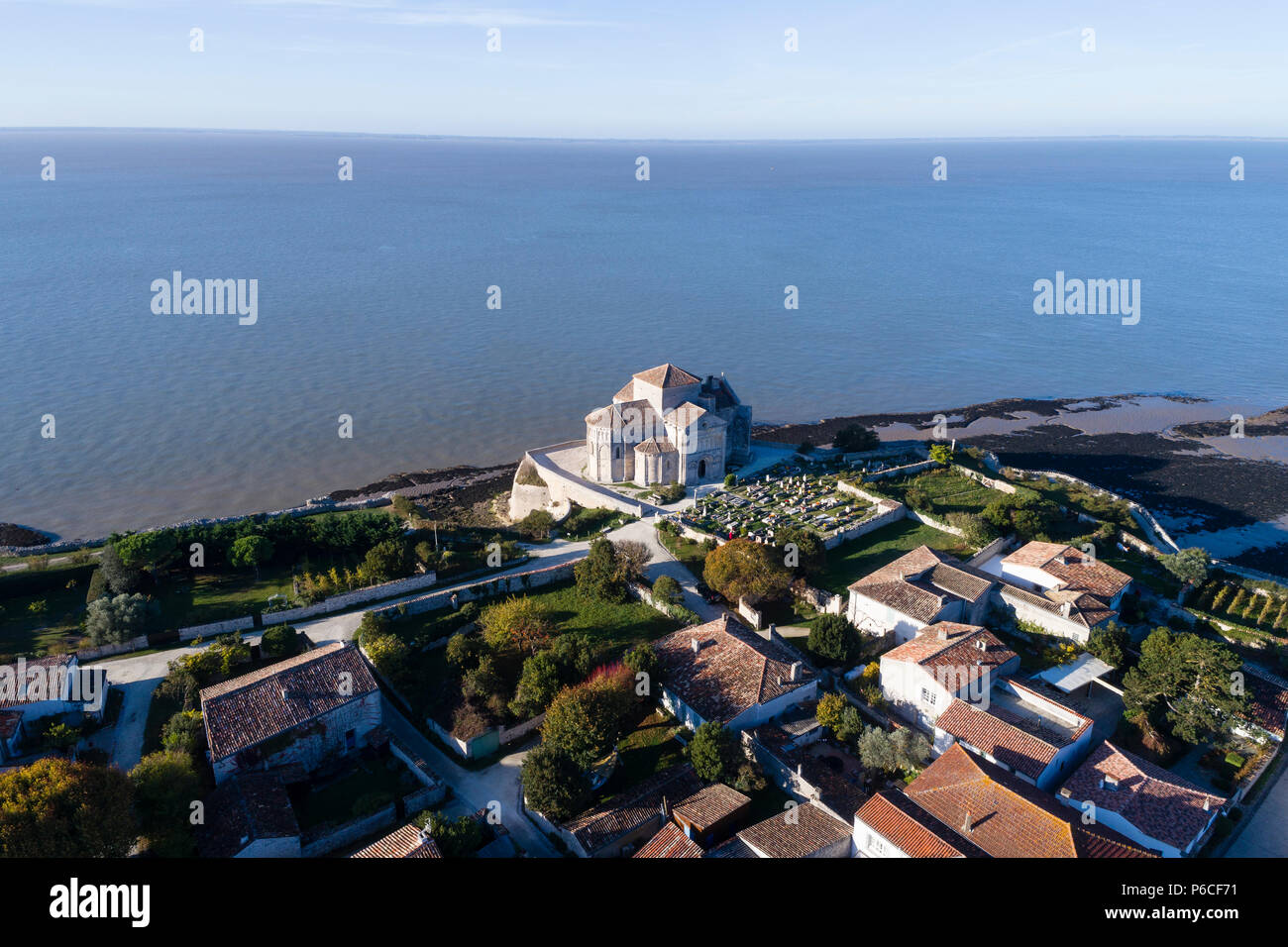 En France, en Charente Maritime, la Saintonge, l'estuaire de la Gironde, Talmont sur Gironde, étiqueté Les Plus Beaux Villages de France (Les Plus Beaux Villages o Banque D'Images