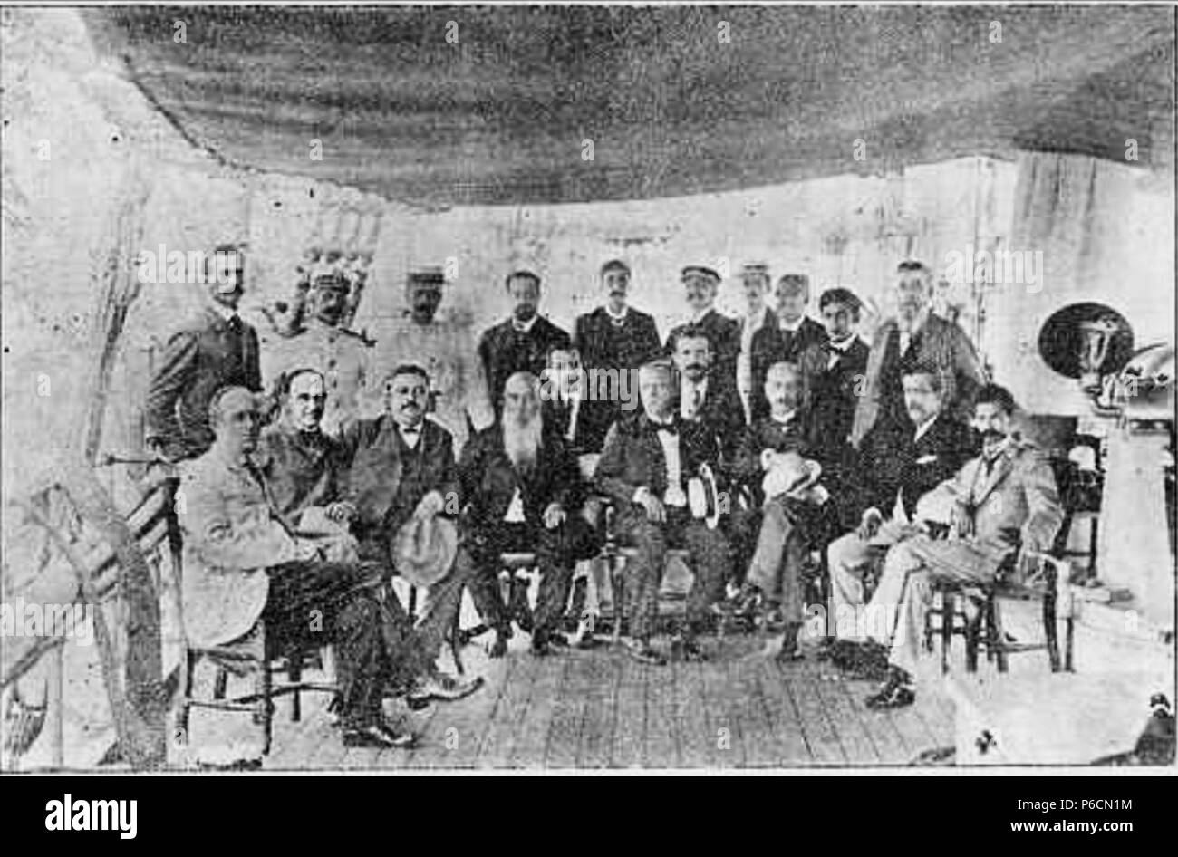 Español : participantes del Tratado de Paz del Marston en 1906. La Locomotora, 28 de julio de 1906. 28 Juillet 1906 79 Tratado Laplace 01 Banque D'Images