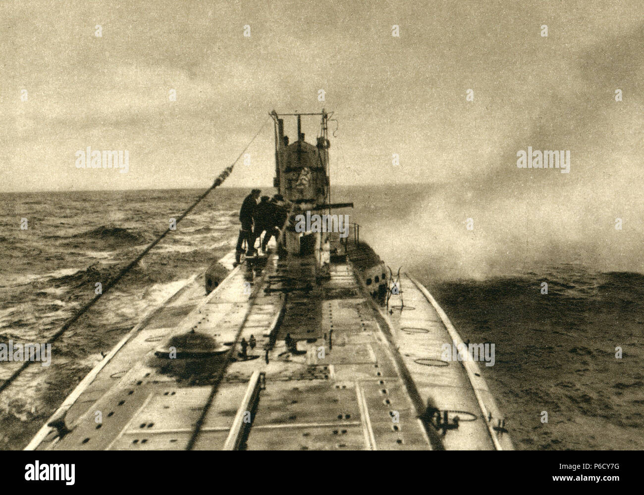 Sous-marin, la marine allemande, sous-marine, tir de canon, ww1, la première guerre mondiale, la première guerre mondiale Banque D'Images