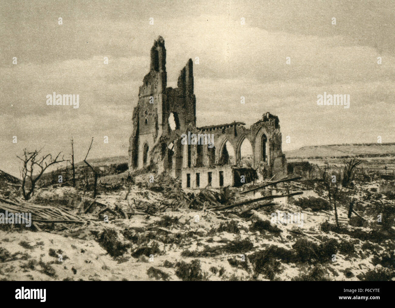 La première guerre mondiale, la ruine de l'église, ablain-saint-nazaire, ww1, la première guerre mondiale, la première guerre mondiale Banque D'Images